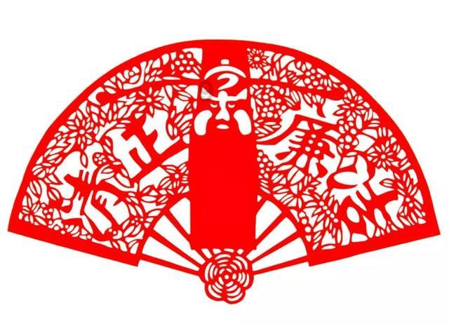 逃离废弃的卡车场